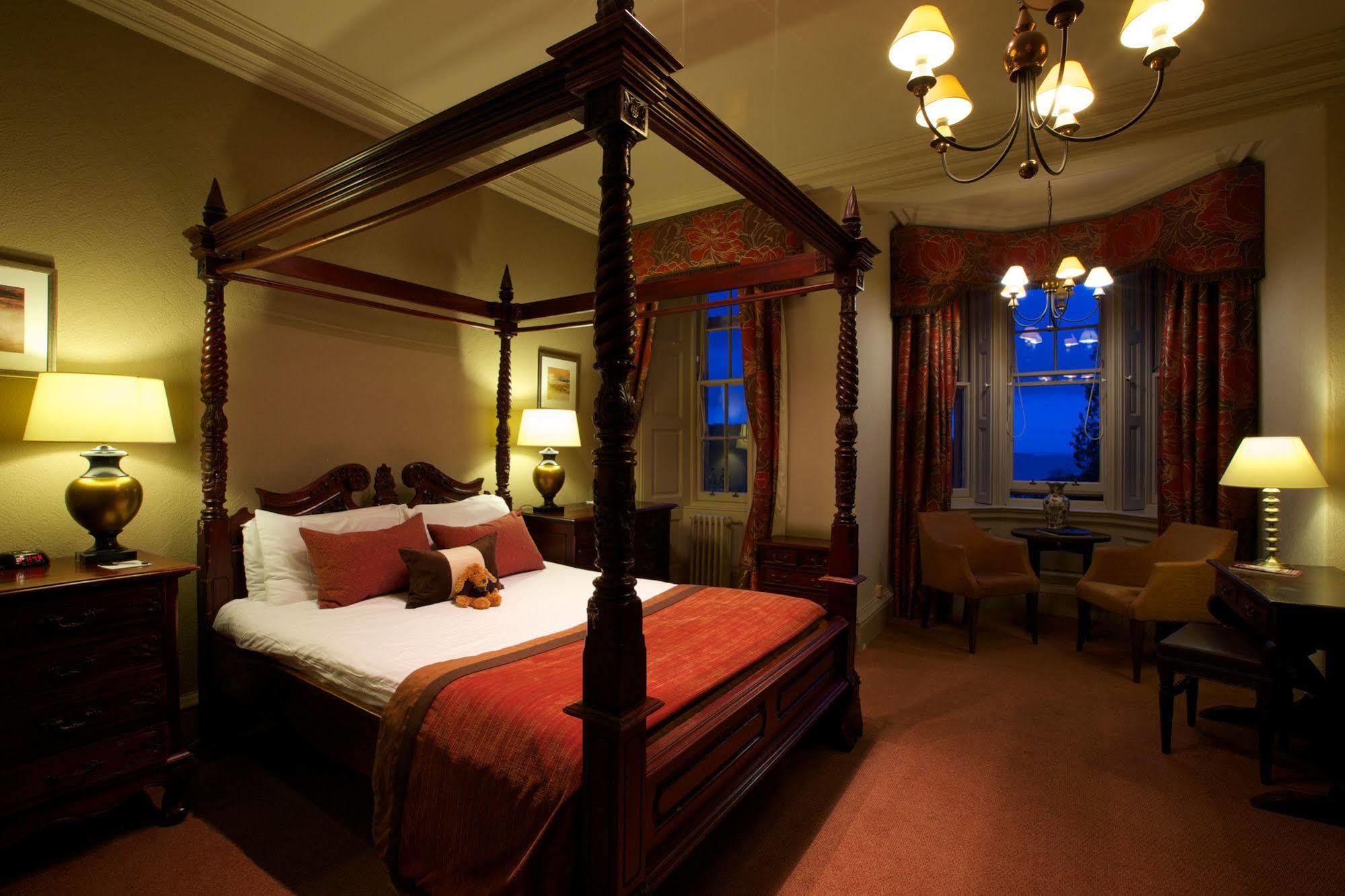 Stonefield Castle Hotel 'A Bespoke Hotel' Zewnętrze zdjęcie
